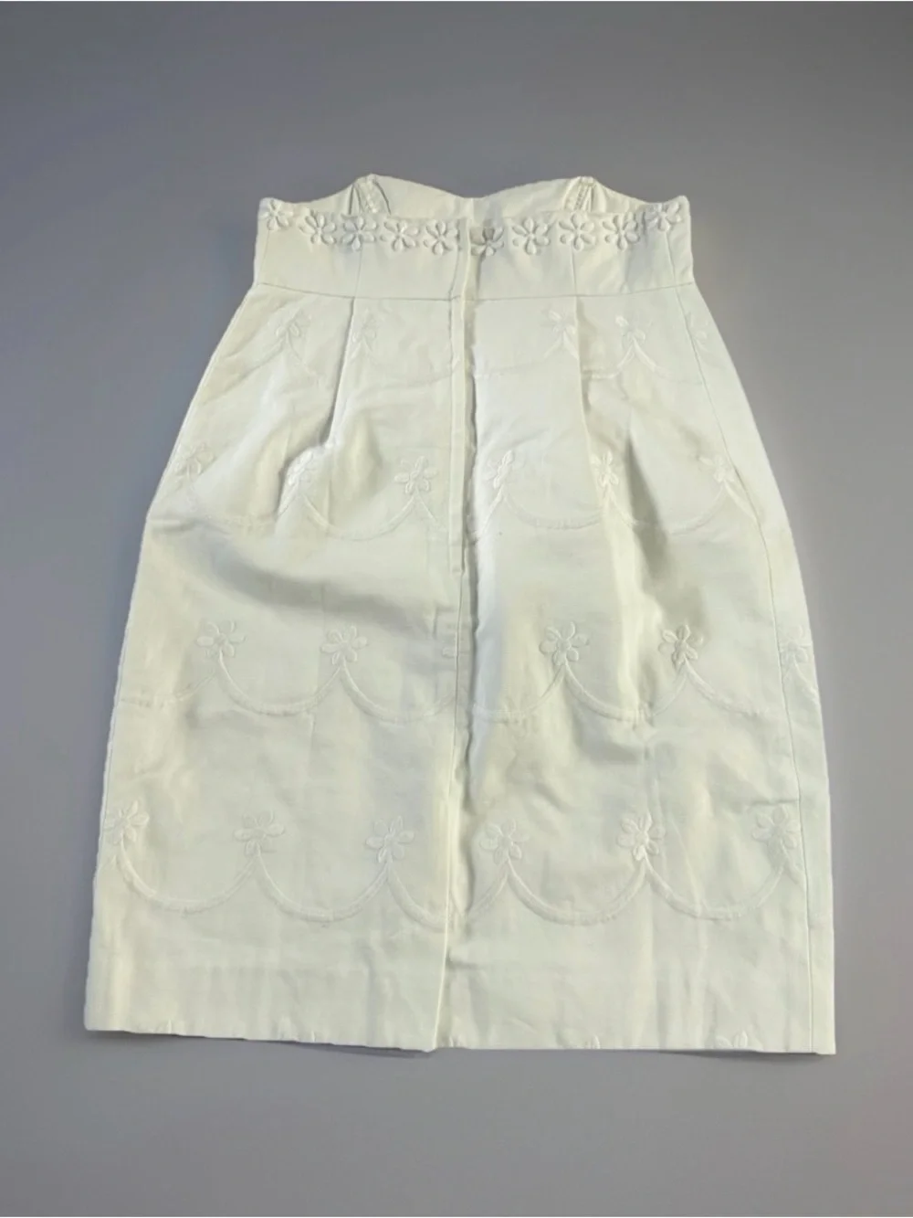 Lilly Pulitzer White Strapless Embroidered dress - Picture 11 of 16
